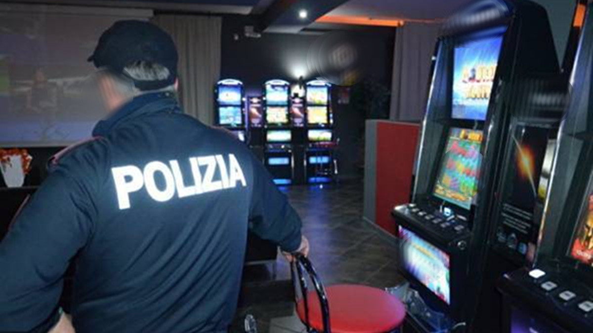 PICCHIA DERUBA E MINACCIA DI MORTE | È successo nella sala slot del Savaris di TEVEROLA