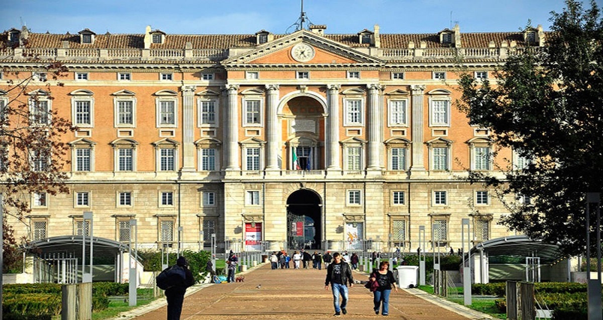 Calo del turismo alla Reggia di Caserta - Alessandro Fedele