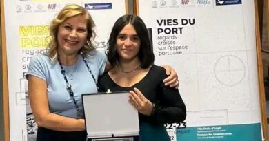 Liceo Manzoni, ancora un successo per l’Istituto casertano con il premio speciale conferito alla studentessa Emanuela Del Prete