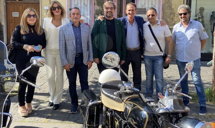 Club storico normanno/Riuscitissimo il raduno di auto e moto d’epoca