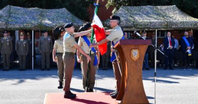 Concessa la Bandiera di Guerra al 4° Reparto Comando e supporti tattici bersaglieri della Brigata “Garibaldi”