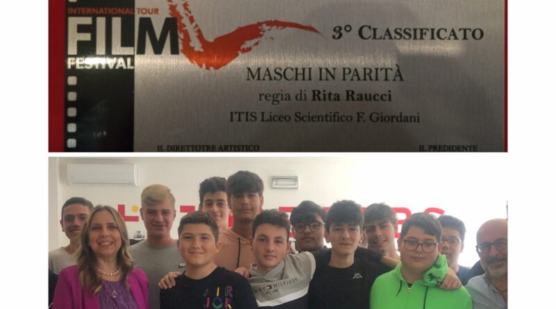 L’ITI – LS “F. Giordani” di Caserta, diretto dalla Prof.ssa Antonella Serpico, presenta il suo ultimo video dal titolo “Maschi in Parità”