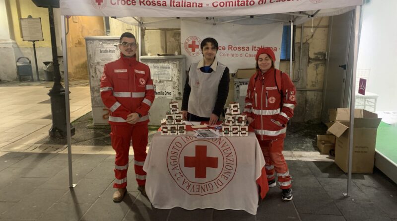 (FOTO)“ UN’ITALIA CHE AIUTA” . ANCORA UN GRANDE SUCCESSO DELLA CROCEER ROSSA DI CASERTA