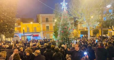 Inaugurato ad Arzano il periodo natalizio