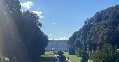 Caserta.Strade vuote in una città dove la Reggia risulta essere il quinto monumento più’ visitato d’ Italia