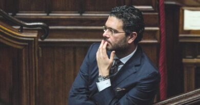 Csm, il renziano decide il capo dei pm che indagano su Renzi