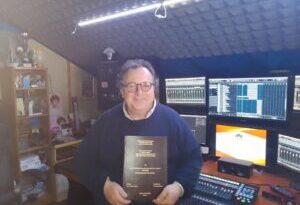 UN ULTERIORE SUCCESSO DEL MAESTRO FRANCESCO OLIVIERO: LAUREA IN  “IL PROCESSO DI INNOVAZIONE NEL CAMPO ELETTRONICO MUSICALE E MULTIMEDIALE – DALL’ESPERIENZA PRATICA ALLA RIFLESSIONE.