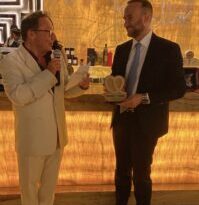 A Fabio Del Prete il premio ‘Bonny Meal Award’ per la promozione delle eccellenze agroalimentari.  Il presidente del Gruppo Giovani Imprenditori Confcommercio Campania ospite a Dubai di un’importante kermesse sulla dieta mediterranea