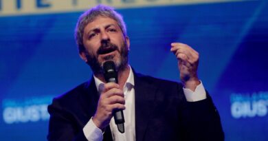 Roberto Fico: “Questo governo è disumano. Il Cdm di oggi è provocatorio”