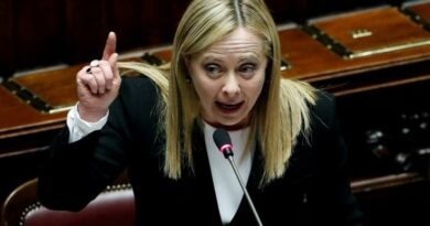 UN NUOVO ATTEGGIAMENTO FASCISTA DEL GOVERNO CONTRO I LAVORATORI