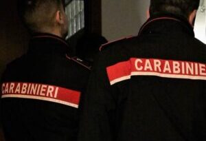 SANTA MARIA CAPUA VETERE (CE). TENTANO UN FURTO AL CENTRO COMMERCIALE E FERISCONO LA DIRETTRICE. IN TRE ARRESTATI DAI CARABINIERI.