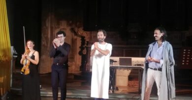 Successo dello spettacolo “Se oggi fosse qui San Francesco in viaggio in mezzo a noi”