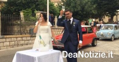 Incidente stradale al ritorno dal viaggio di nozze – Muore la sposa