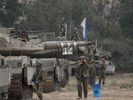 Israele e Hamas. card. Filoni (Oessh): quelli di israeliani e palestinesi “sono due diritti e uno non è superiore all’altro”