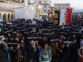 Marcia Perugia-Assisi: in cammino per condannare tutto ciò che è violenza e guerra