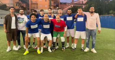 Maddaloni . Torneo Calcio a 5 -24 ore Trionfa l’ Auto Carrozzeria Di Vico / Caseificio Nonno Peppe