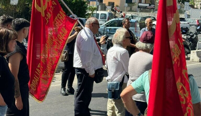 Protesta all’Ospedale di Ischia