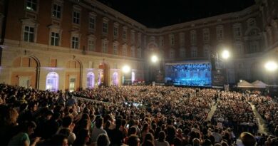 Caserta. Salta la manifestazione musicale “Estate da Re”