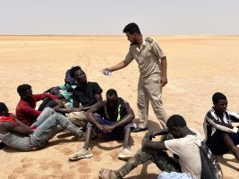 L’altra faccia degli sbarchi in calo. Si muore di più nel deserto