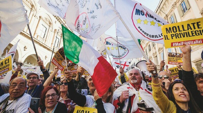 M5S, la terza via sul totem mandati: deroghe per i big