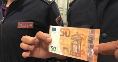 Isernia – Questura e Banca d’Italia aggiornamento per gli investigatori della Polizia di Stato