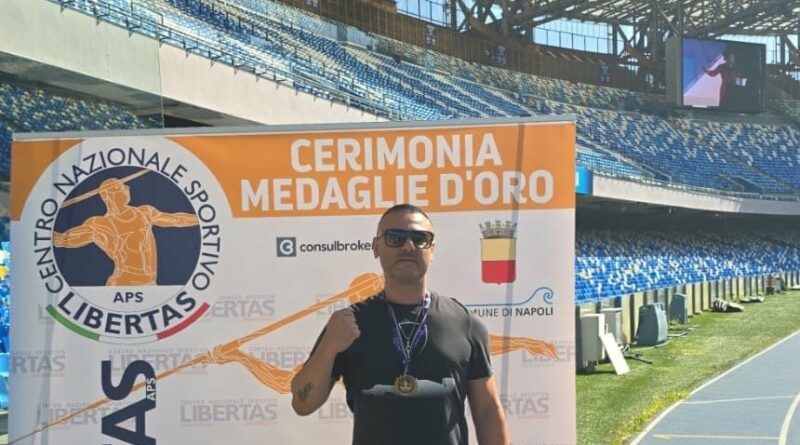 Premiati il campione antibullismo Di Crescenzo e il figlio alla cerimonia delle medaglie d’oro Libertas