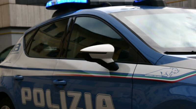 Usava un telefonino in carcere. Notificato ad un 21enne un’ordinanza di custodia cautelare in carcere