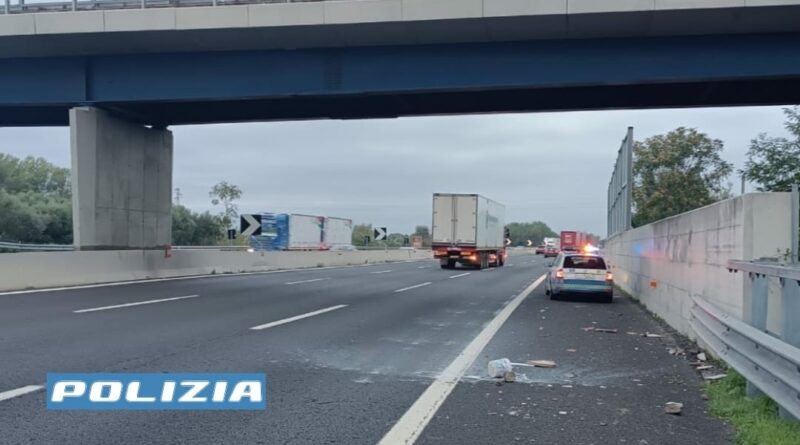 Identificati 4 minorenni per il lancio di sassi dal cavalcavia